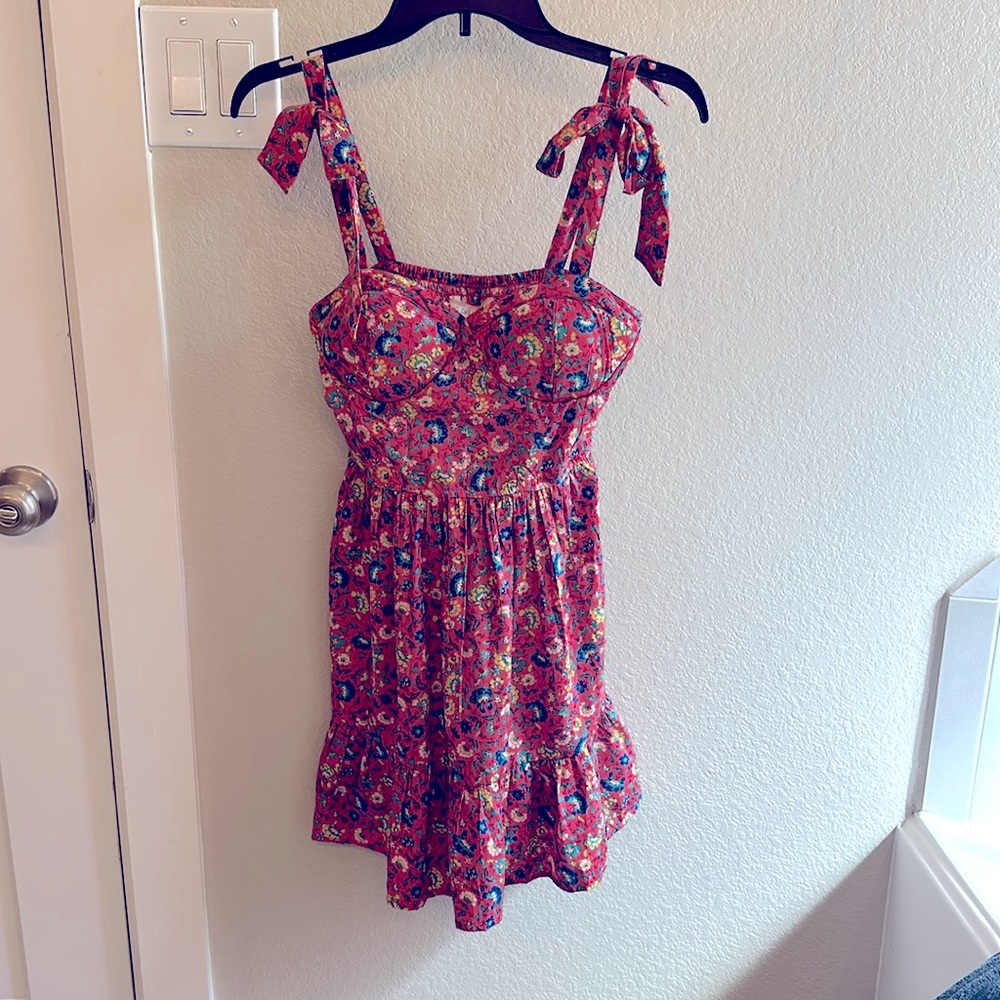 B.O.G floral mini Dress pink  size s NWT
